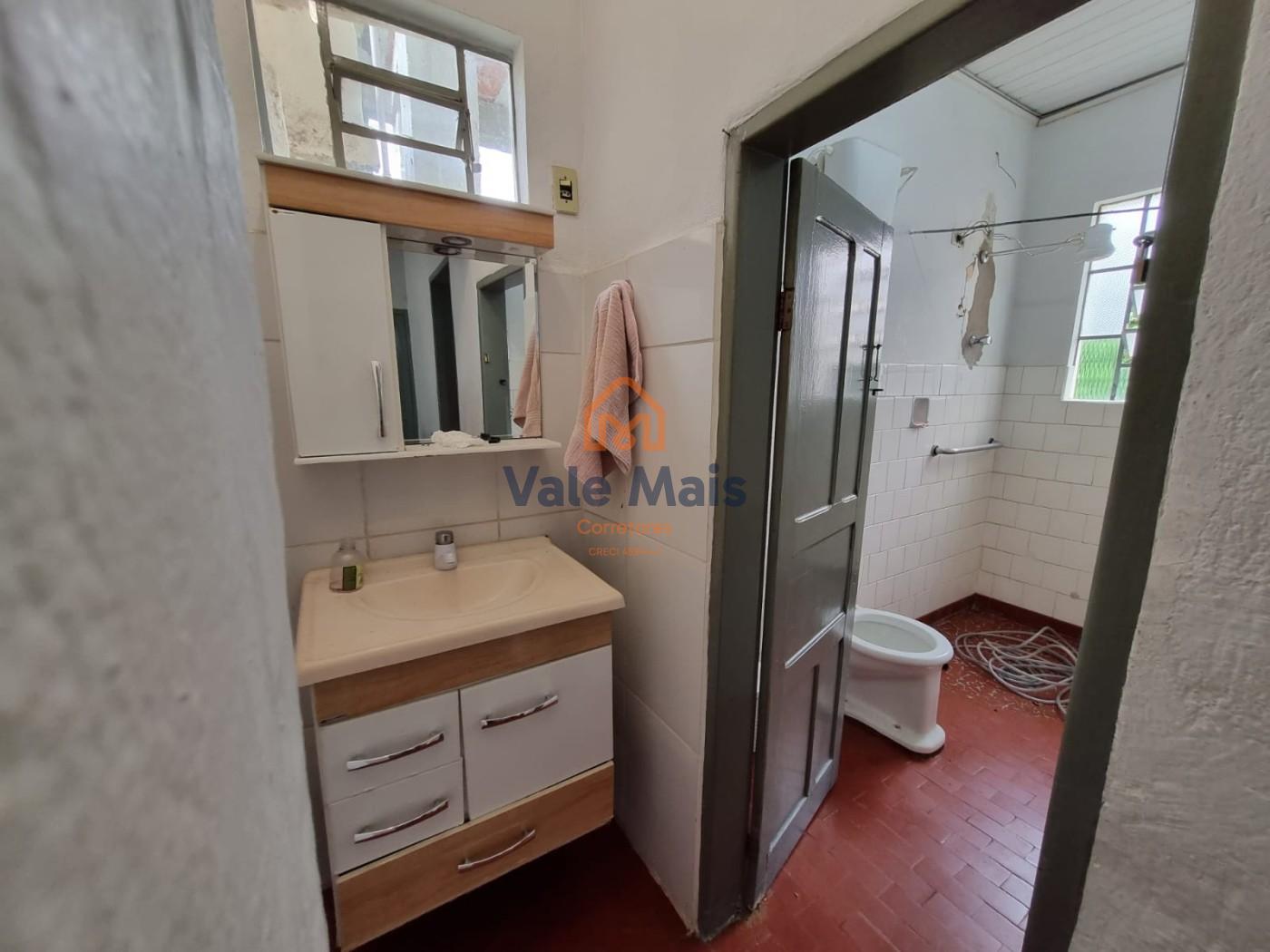 Casa para alugar com 2 quartos, 300m² - Foto 9