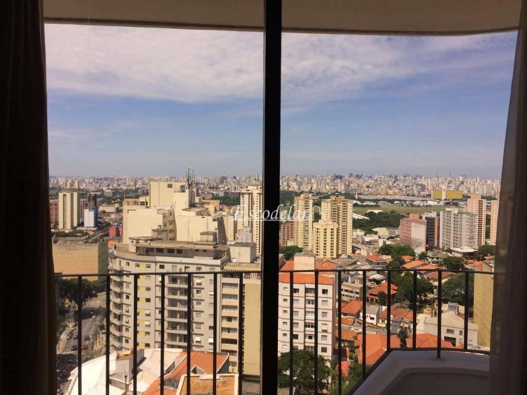 Apartamento à venda com 4 quartos, 211m² - Foto 12