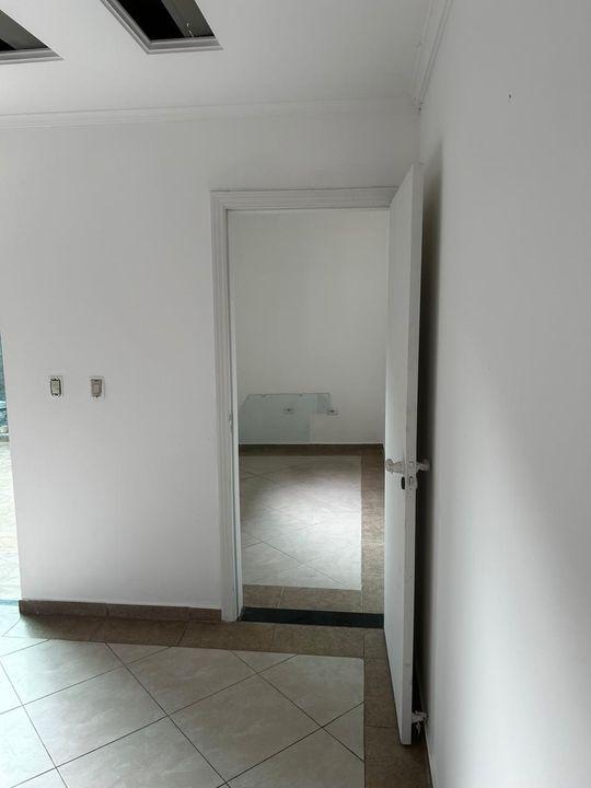 Casa à venda com 3 quartos, 175m² - Foto 10