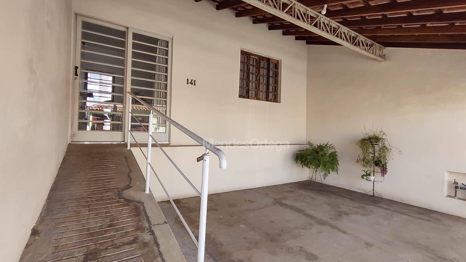 Casa à venda com 2 quartos, 100m² - Foto 3