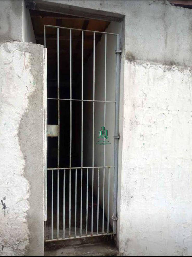 Casa à venda com 3 quartos, 350m² - Foto 3