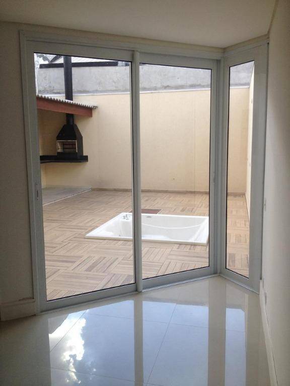 Sobrado à venda com 3 quartos, 285m² - Foto 4