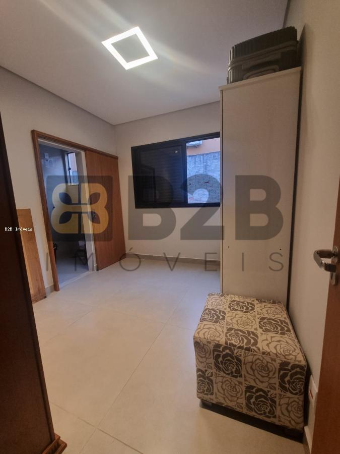 Casa de Condomínio à venda com 3 quartos, 225m² - Foto 11