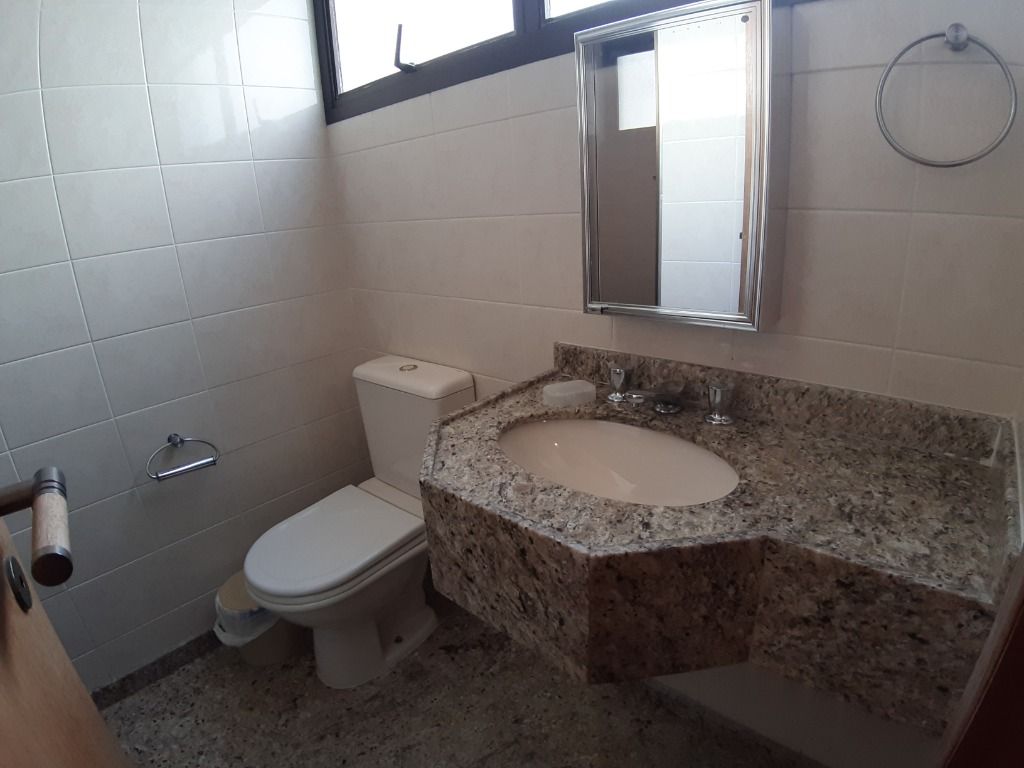 Apartamento à venda com 3 quartos, 150m² - Foto 16