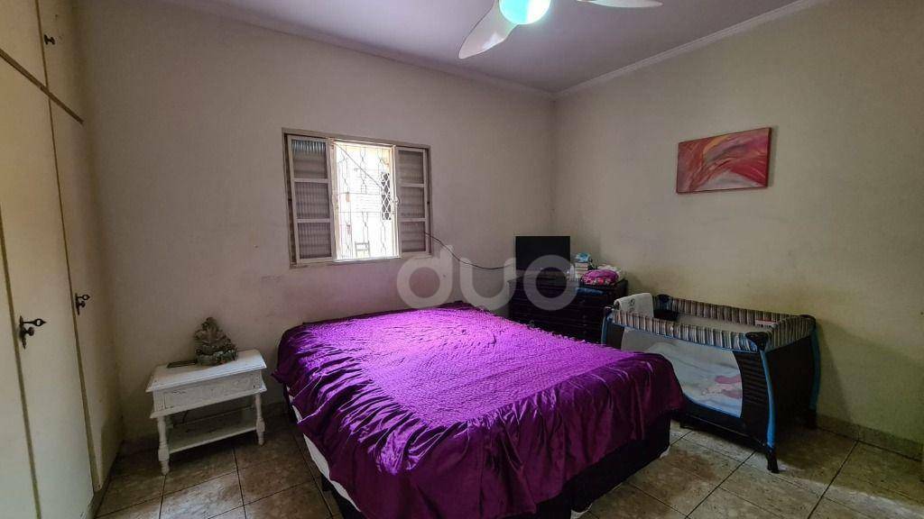 Casa à venda com 3 quartos, 200m² - Foto 8