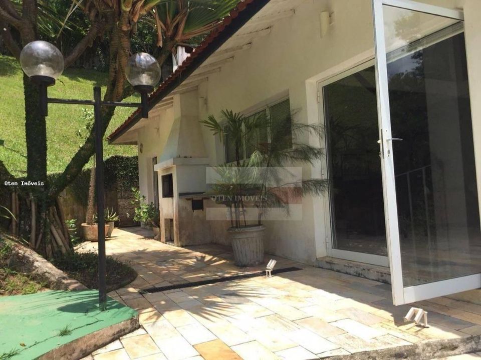 Chácara à venda com 4 quartos, 300m² - Foto 17