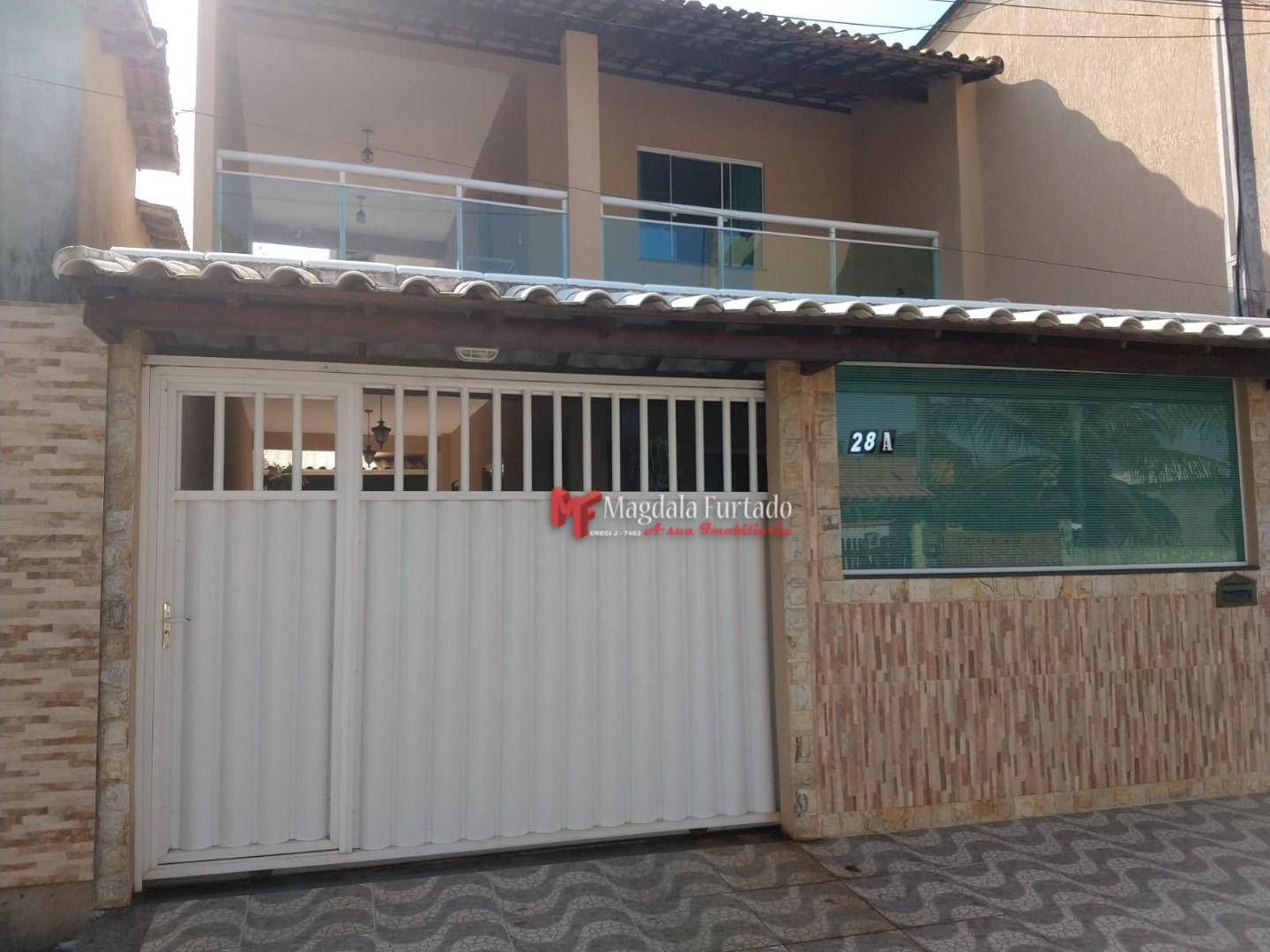 Casa à venda com 2 quartos, 120m² - Foto 1