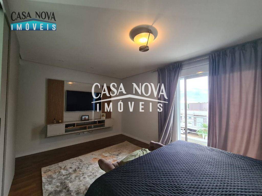 Casa de Condomínio à venda com 4 quartos, 389m² - Foto 8