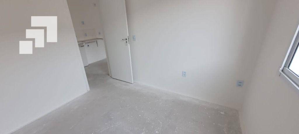 Apartamento à venda com 2 quartos, 35m² - Foto 20