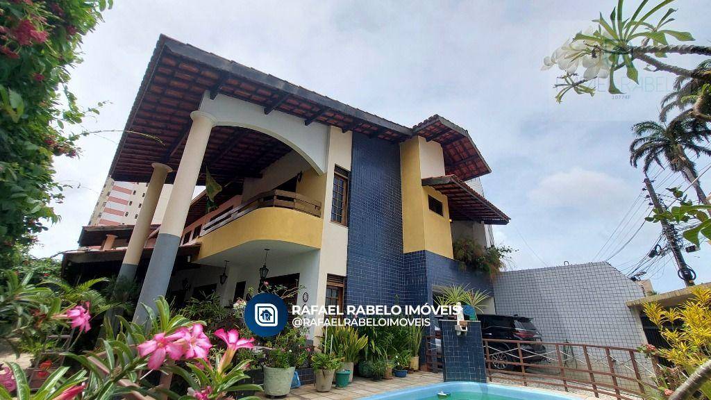 Casa, 7 quartos, 400 m² - Foto 1