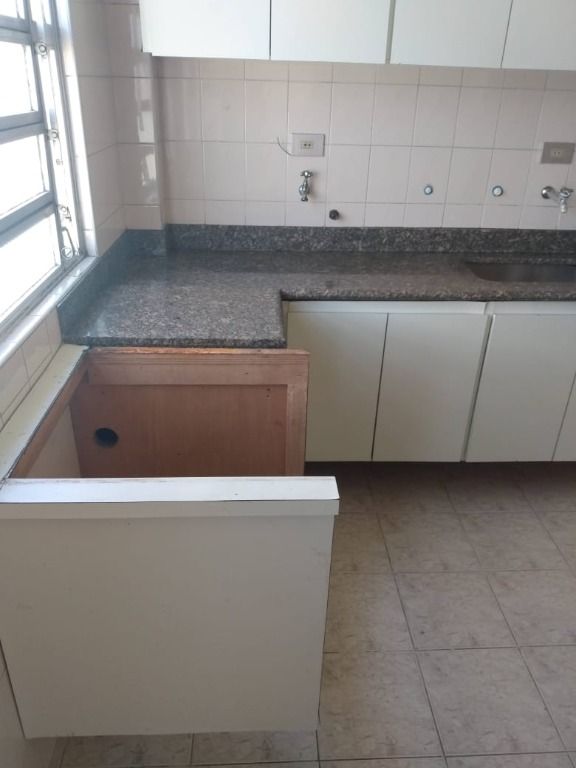 Apartamento à venda com 2 quartos, 60m² - Foto 5