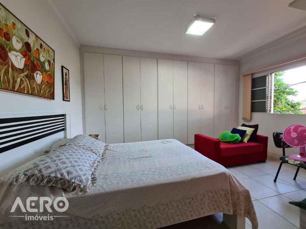 Casa à venda com 3 quartos, 195m² - Foto 17