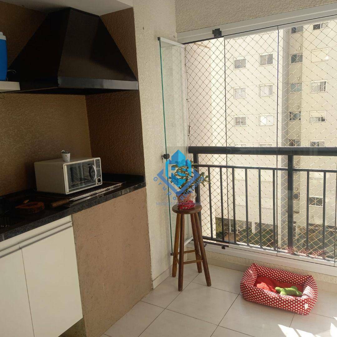 Apartamento à venda com 3 quartos, 64m² - Foto 2