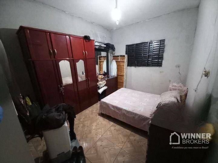 Casa à venda com 3 quartos, 100m² - Foto 5