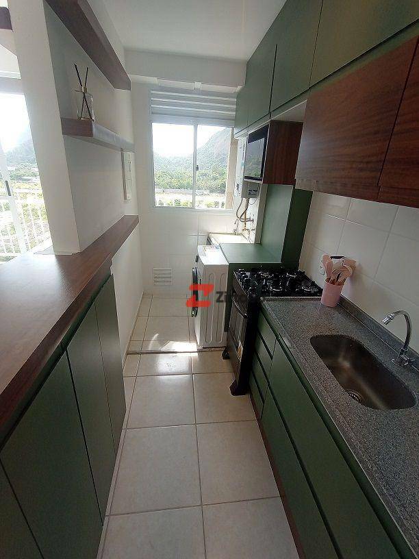 Apartamento para alugar com 3 quartos, 81m² - Foto 17