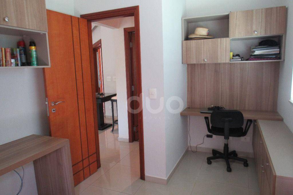 Casa à venda com 3 quartos, 334m² - Foto 17