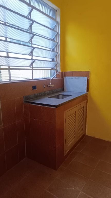 Sobrado à venda com 2 quartos, 180m² - Foto 25