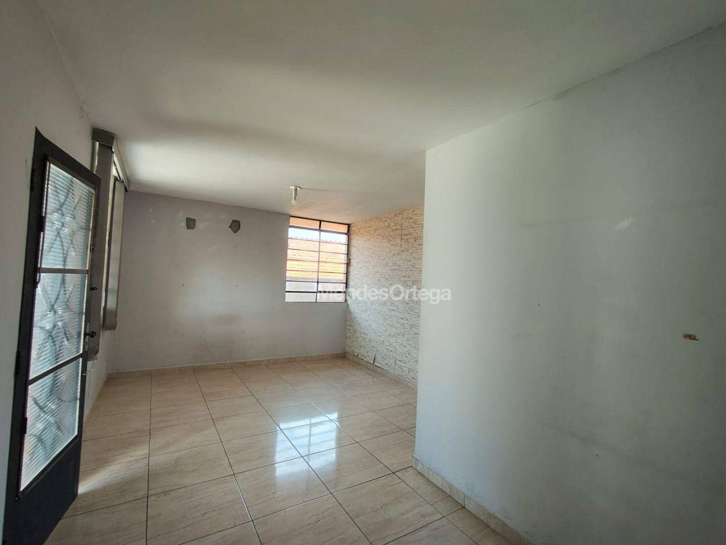 Casa à venda com 3 quartos, 210m² - Foto 24