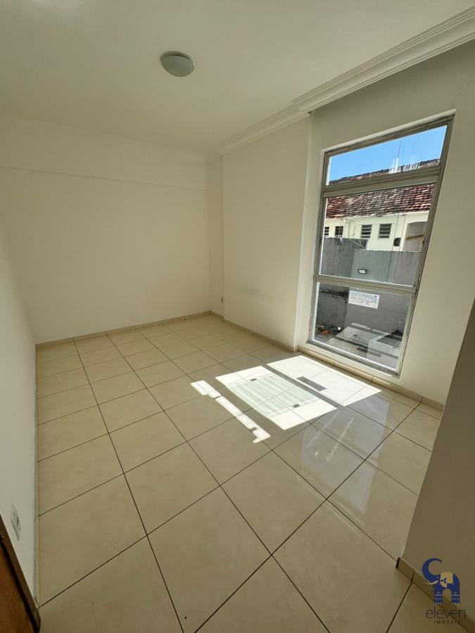 Apartamento para alugar com 4 quartos, 117m² - Foto 10