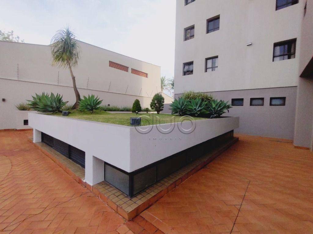 Apartamento para alugar com 3 quartos, 163m² - Foto 33