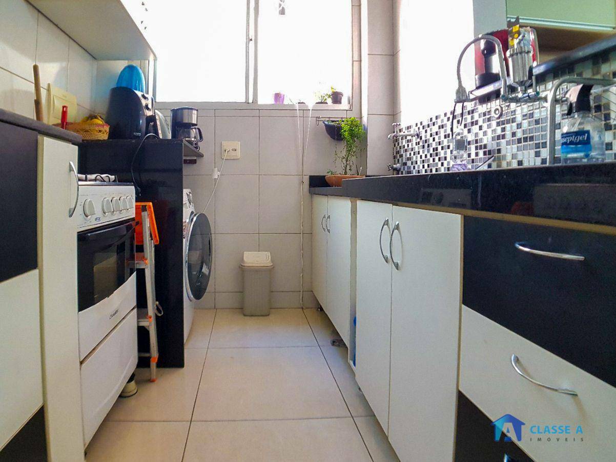 Apartamento à venda com 2 quartos, 43m² - Foto 8