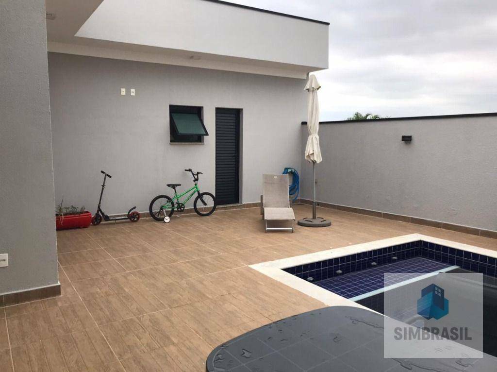 Casa à venda com 4 quartos, 211m² - Foto 19