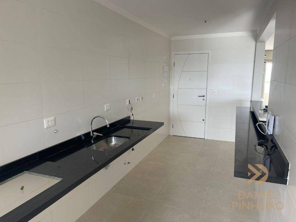 Apartamento à venda com 3 quartos, 126m² - Foto 8