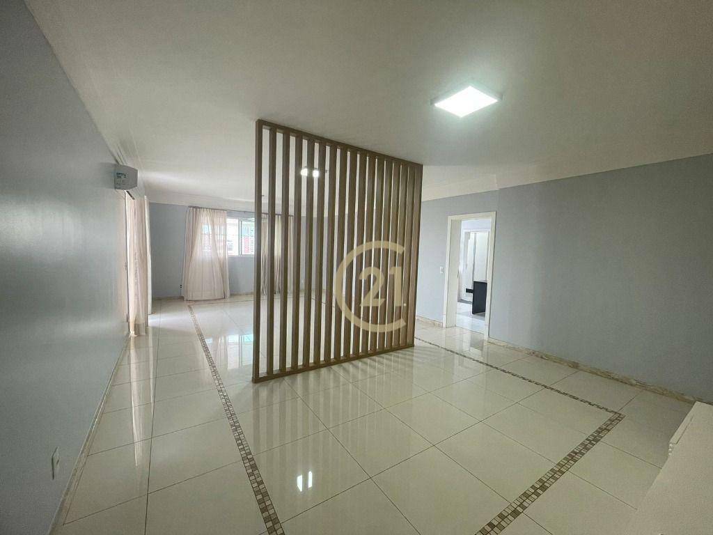 Apartamento à venda com 3 quartos, 180m² - Foto 7