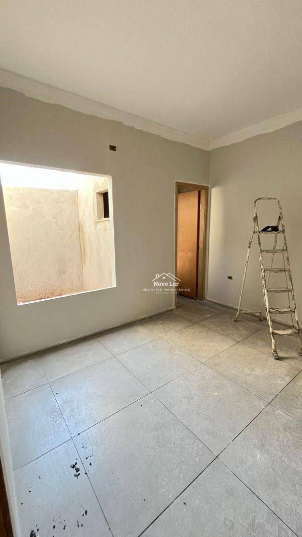 Casa à venda com 2 quartos, 53m² - Foto 10