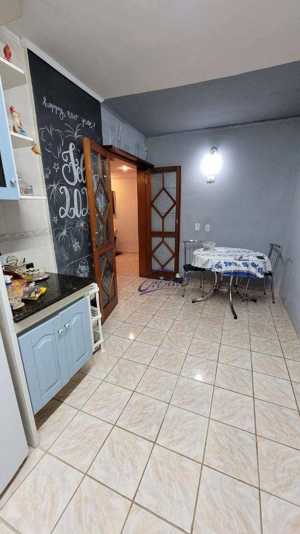 Apartamento à venda com 4 quartos, 151m² - Foto 16