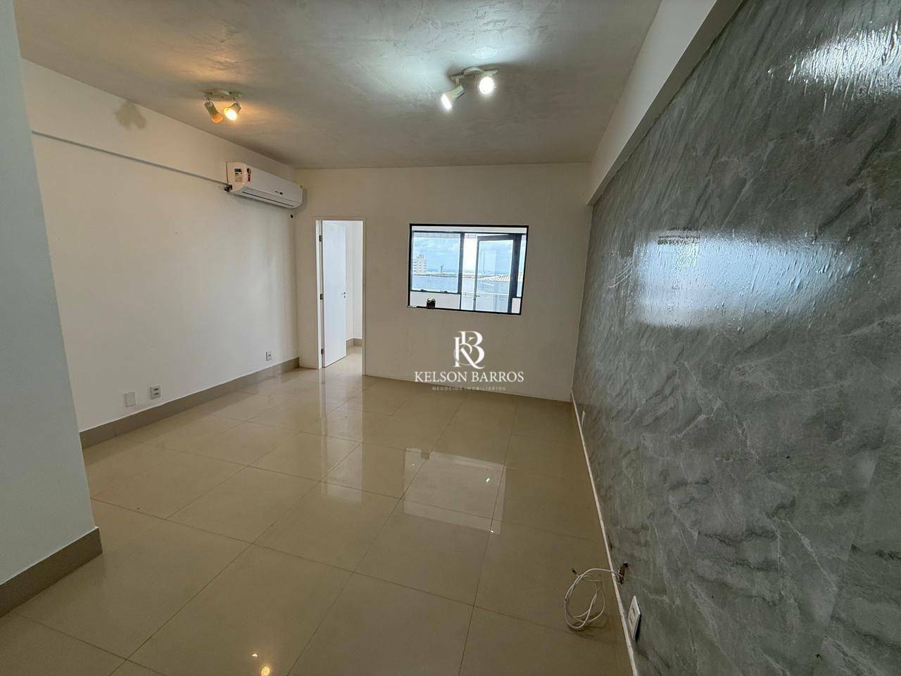 Sala-Conjunto, 30 m² - Foto 1