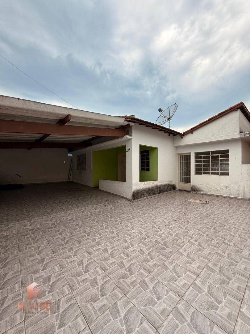 Casa, 2 quartos, 324 m² - Foto 1