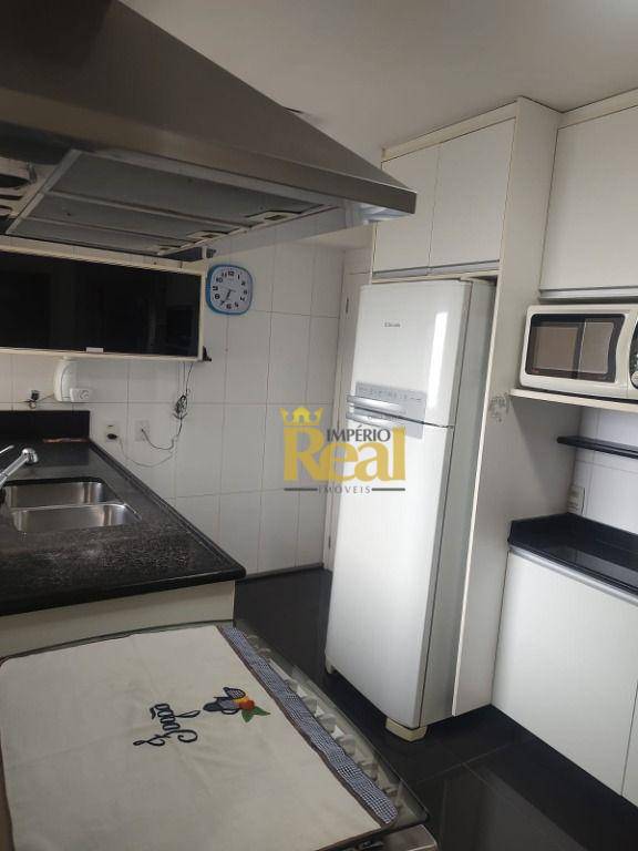 Apartamento à venda com 3 quartos, 160m² - Foto 4