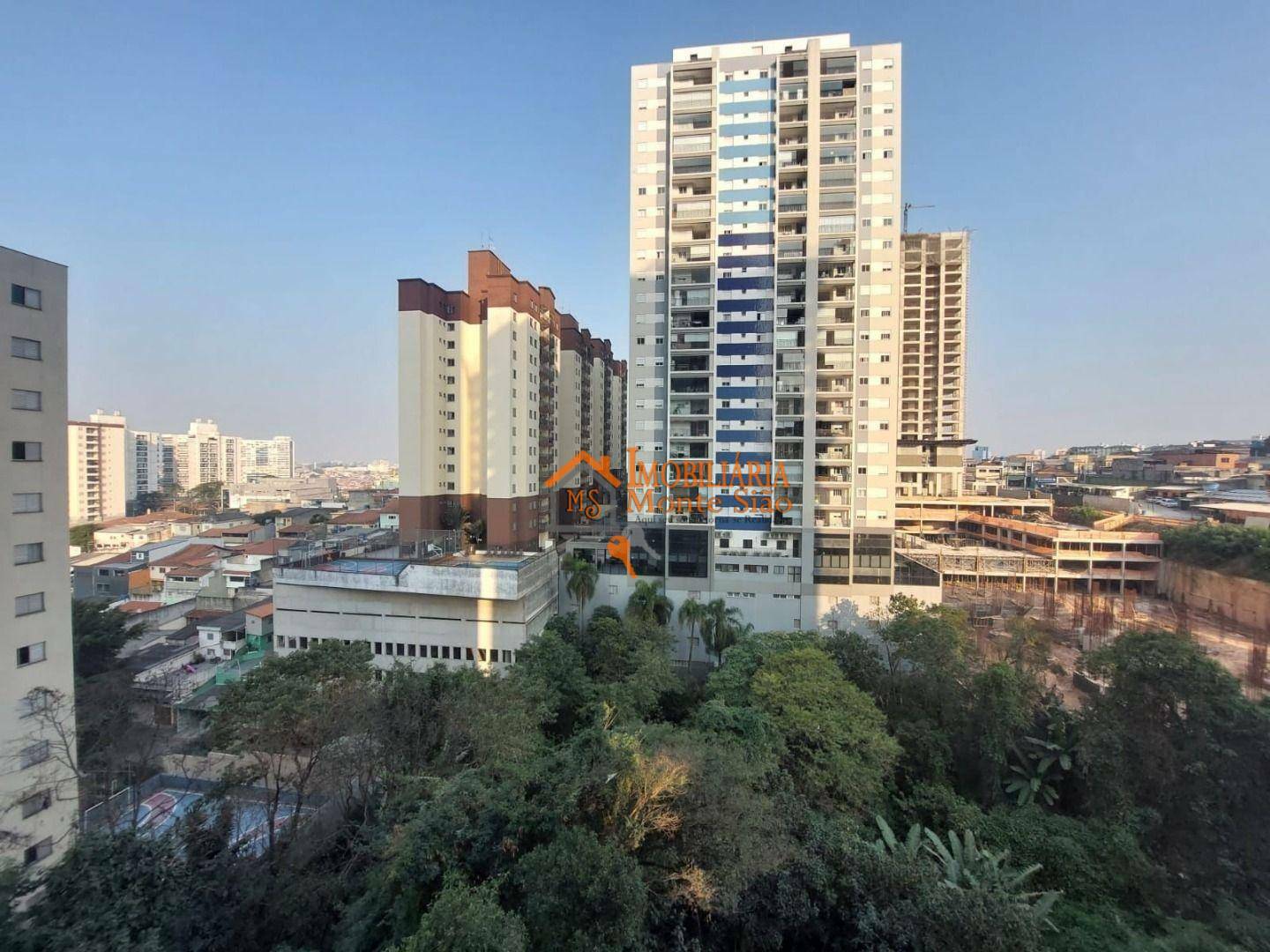 Apartamento à venda e aluguel com 2 quartos, 60m² - Foto 14