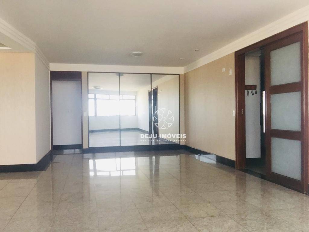 Apartamento à venda com 4 quartos, 270m² - Foto 5