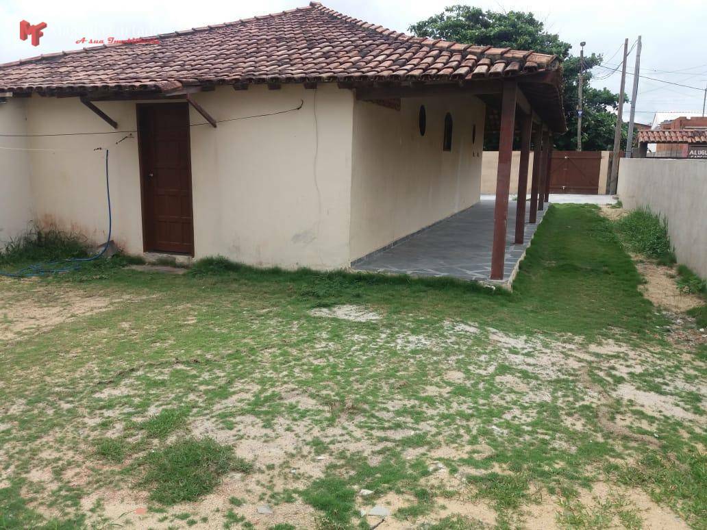 Casa à venda com 2 quartos, 250m² - Foto 2