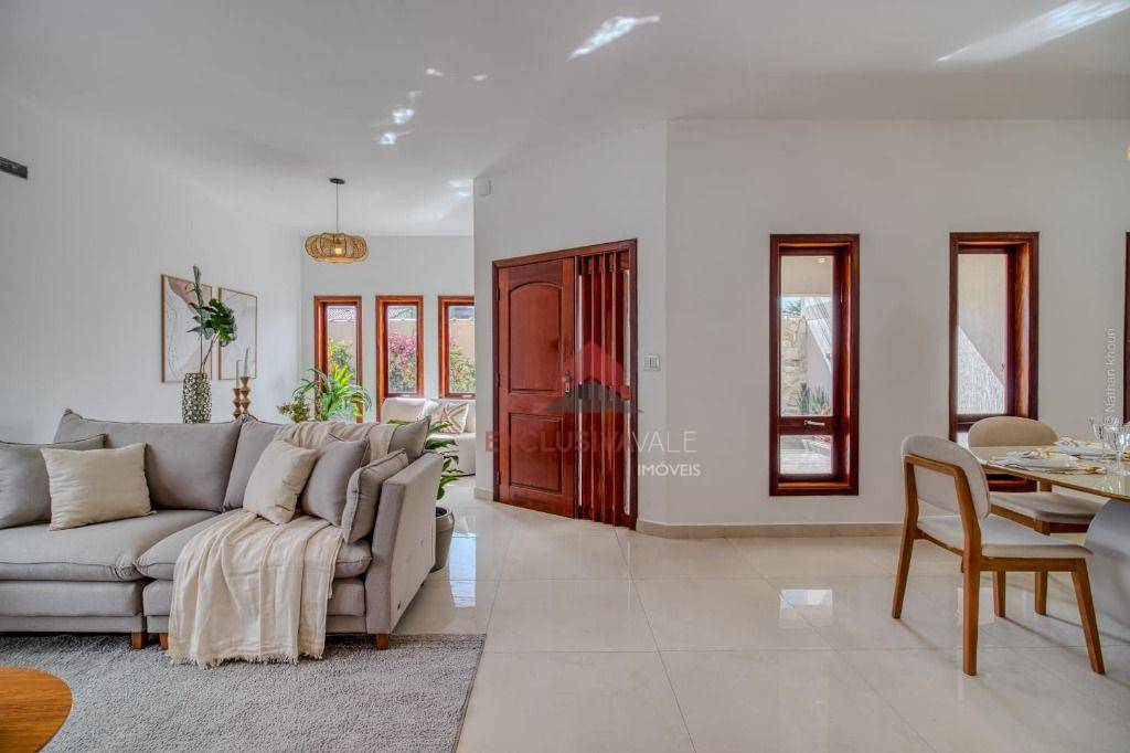 Casa, 7 quartos, 358 m² - Foto 2