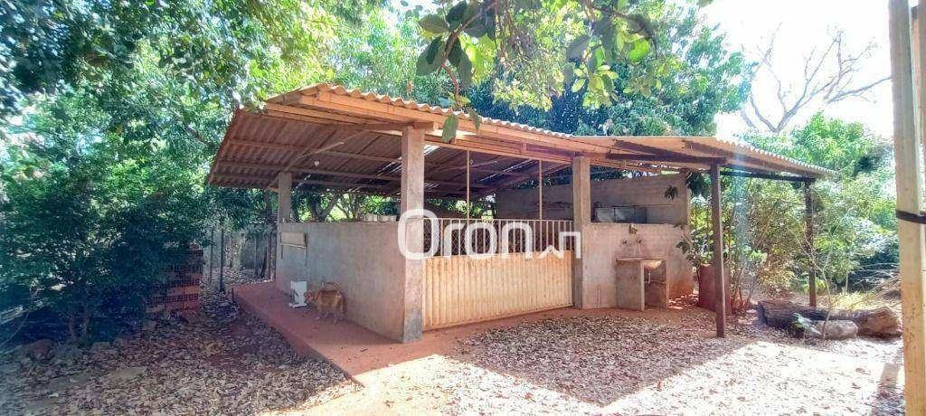 Chácara à venda com 5 quartos, 600m² - Foto 14