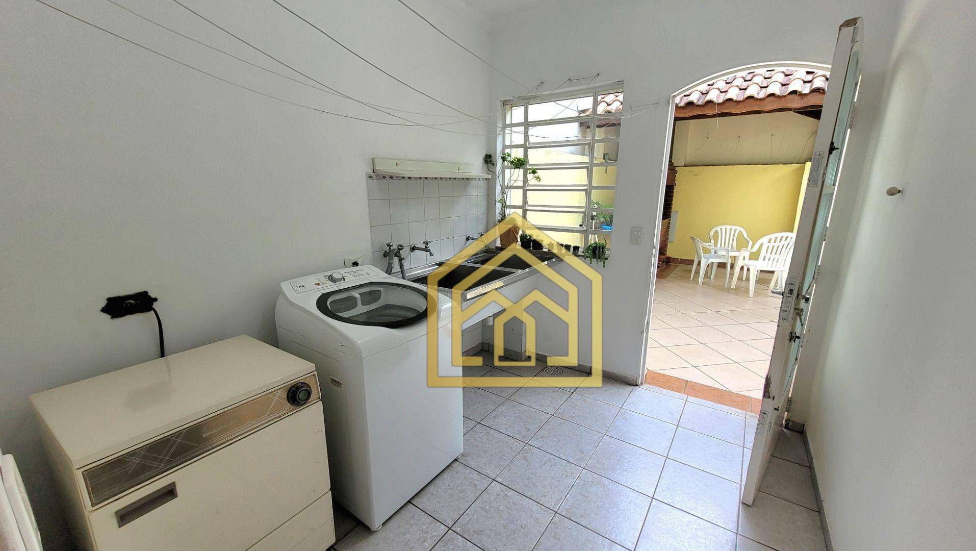 Sobrado à venda com 3 quartos, 339m² - Foto 46