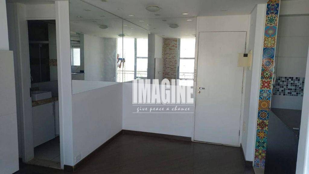 Apartamento à venda com 2 quartos, 46m² - Foto 5