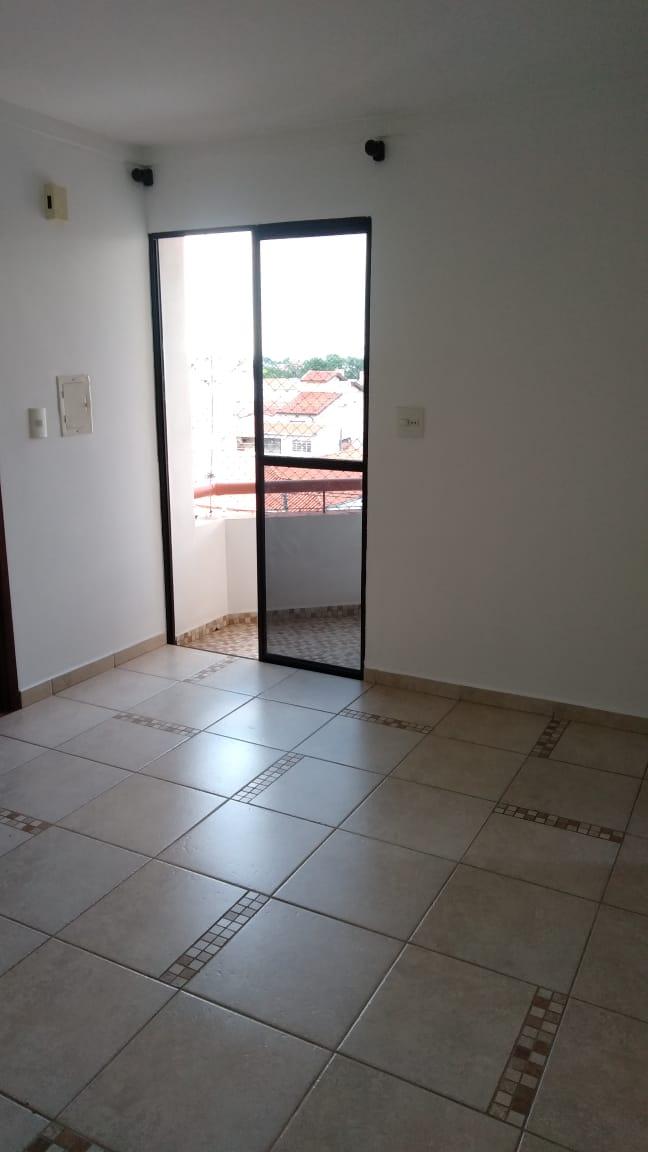 Apartamento à venda com 2 quartos, 60m² - Foto 6