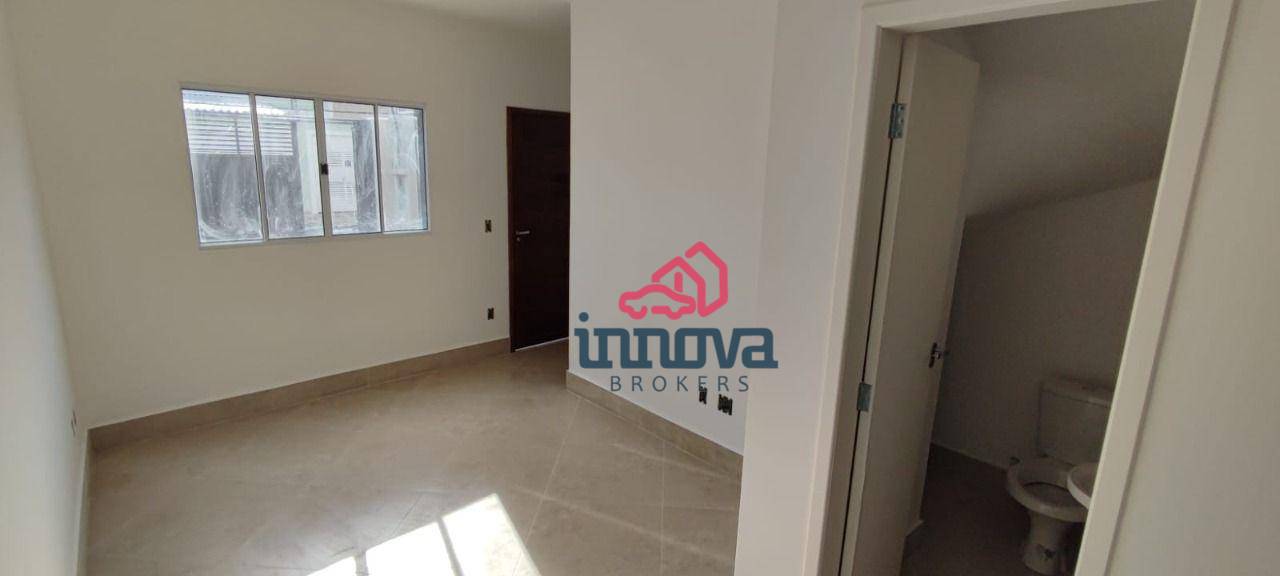 Sobrado à venda com 2 quartos, 64m² - Foto 4