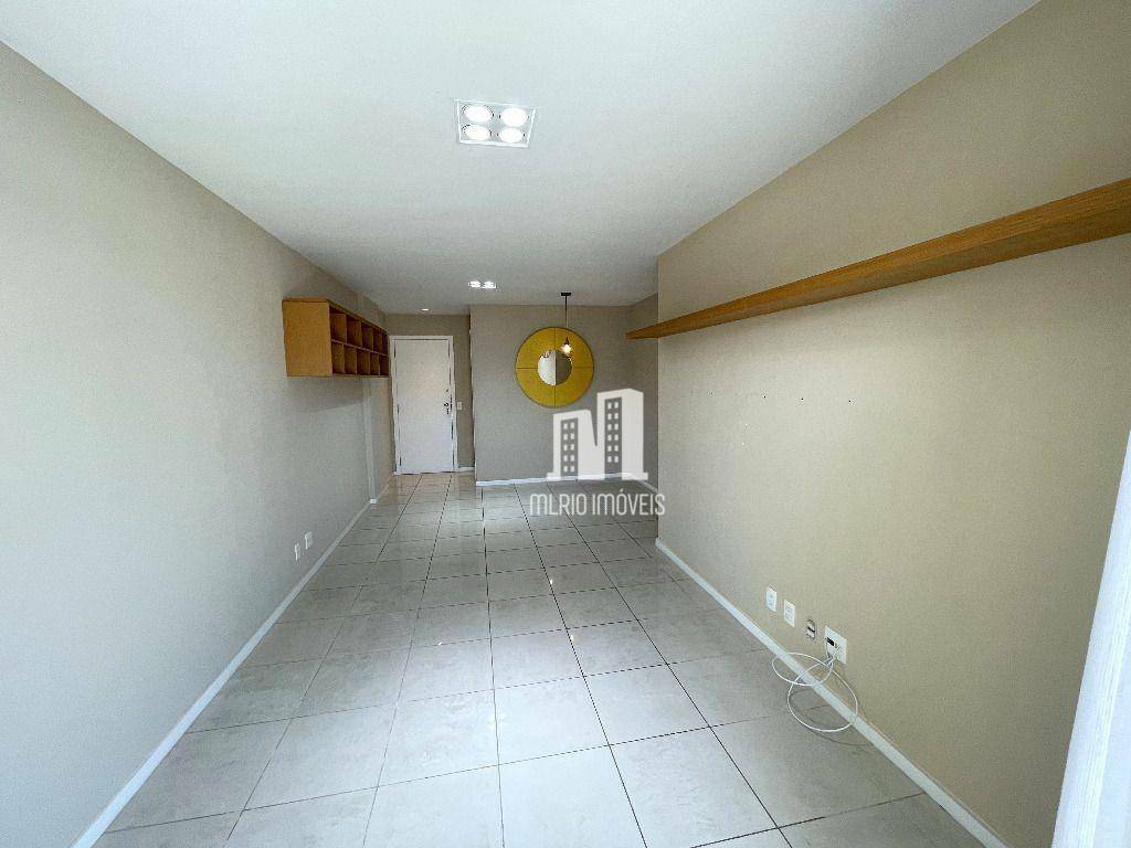 Apartamento à venda com 2 quartos, 97m² - Foto 13