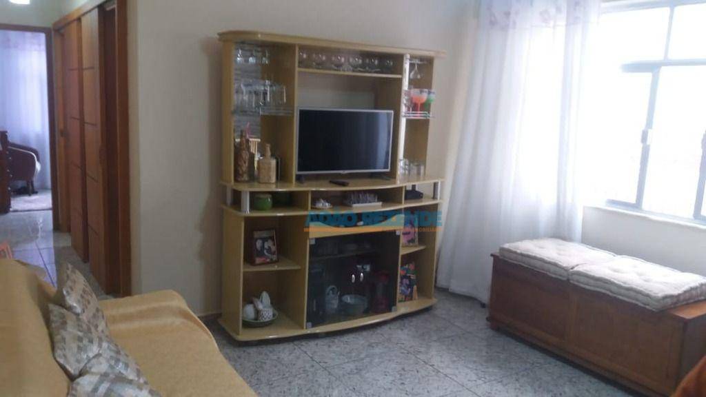 Apartamento à venda com 1 quarto, 40m² - Foto 2