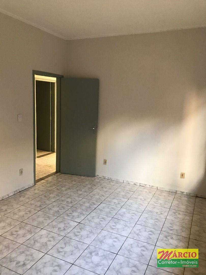 Casa à venda com 3 quartos, 162m² - Foto 14