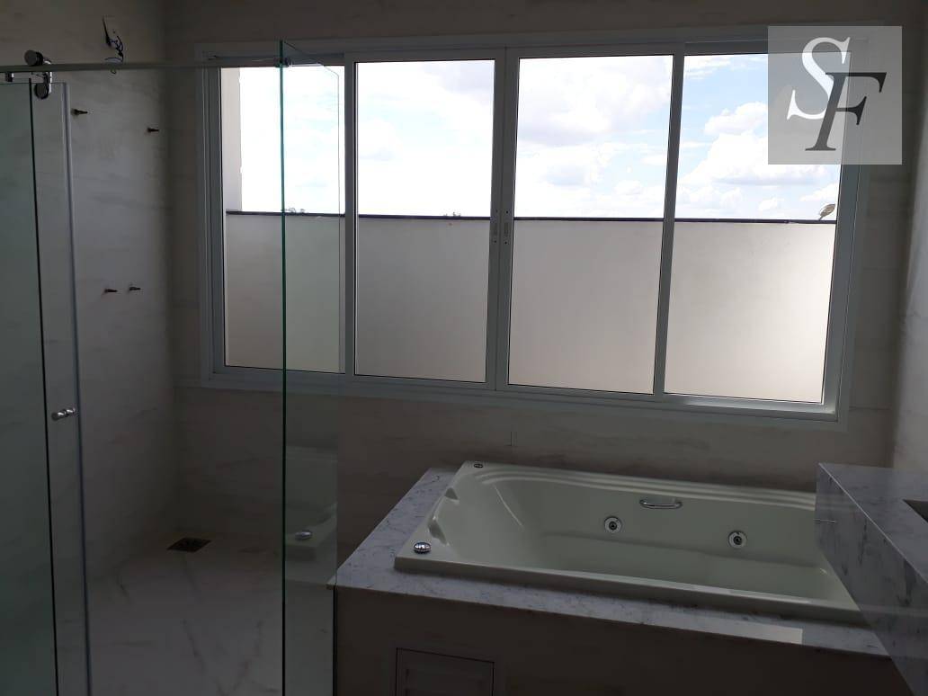 Sobrado à venda com 4 quartos, 395m² - Foto 74