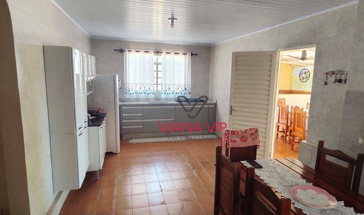 Casa à venda com 3 quartos, 178m² - Foto 15