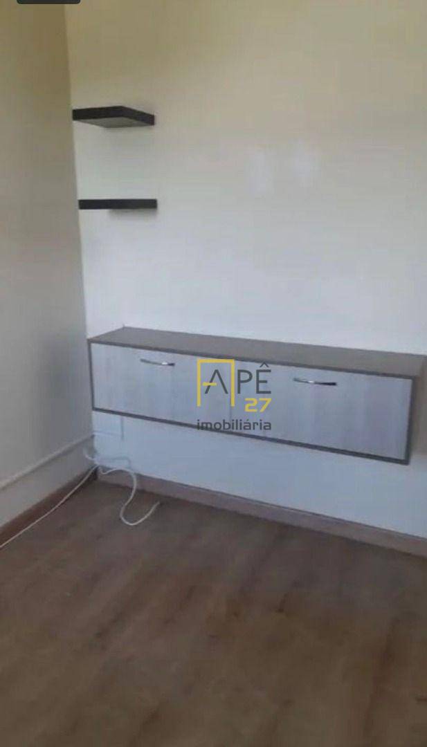 Apartamento para alugar com 3 quartos, 86m² - Foto 17