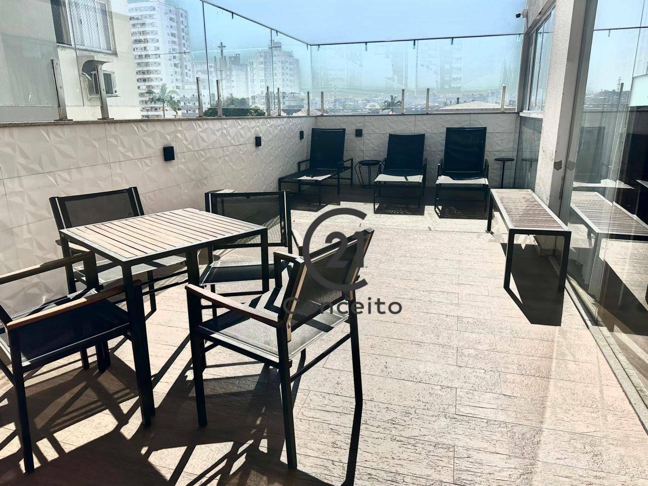 Apartamento para alugar com 3 quartos, 100m² - Foto 26