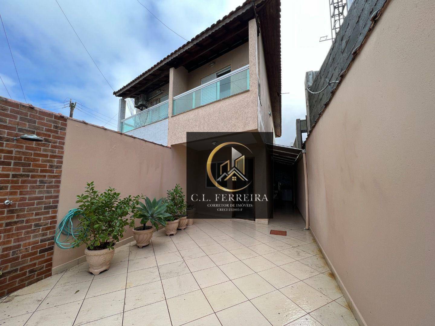 Sobrado à venda com 2 quartos, 60m² - Foto 2